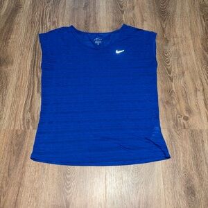 Nike Women’s Blue Short Sleeve Sheer Workout Top